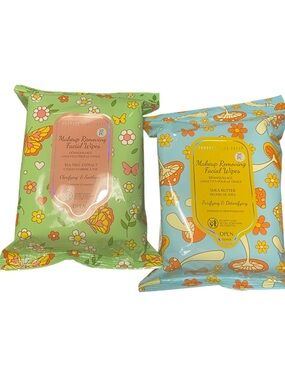 Makeup Removing Facial Wipes 🌼